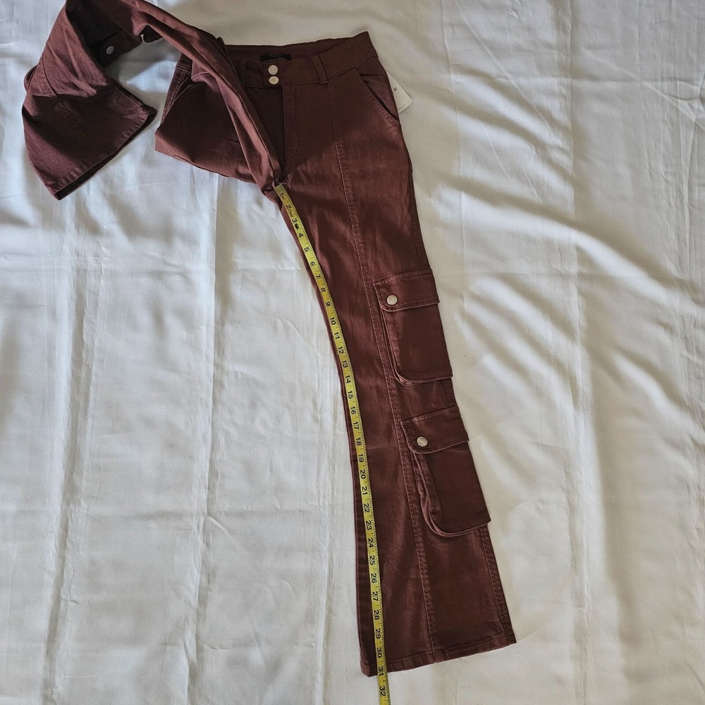 Forever 21 Women's Brown Twill Flare Cargo Pants Size Medium NWT - Picture 13 of 16